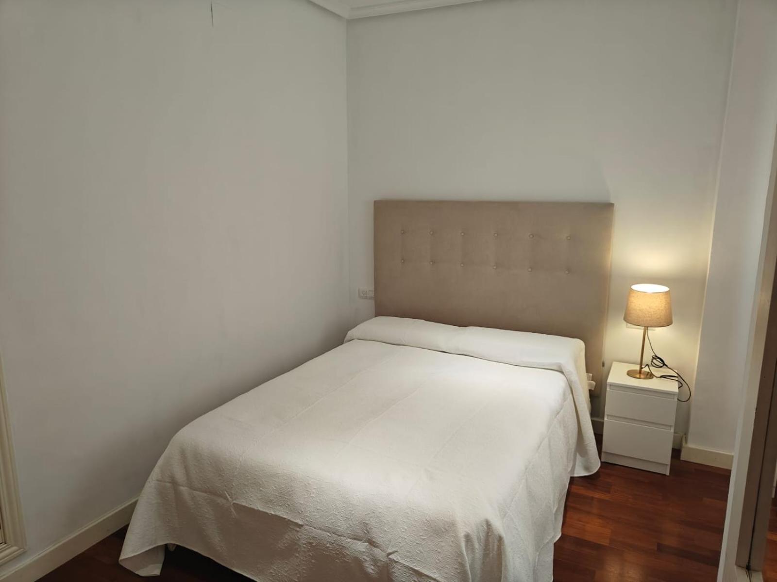 Gran Capitan Luxury Center Apartment- Parking Córdoba Exteriör bild